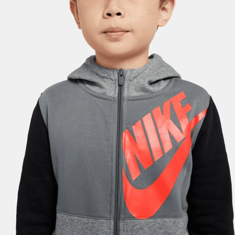 Nike new tags